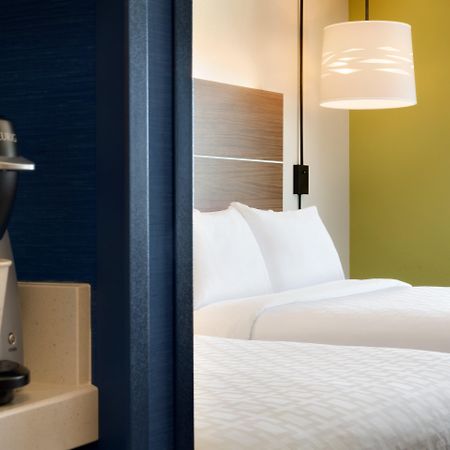 Holiday Inn Express Williamsburg By Ihg Экстерьер фото